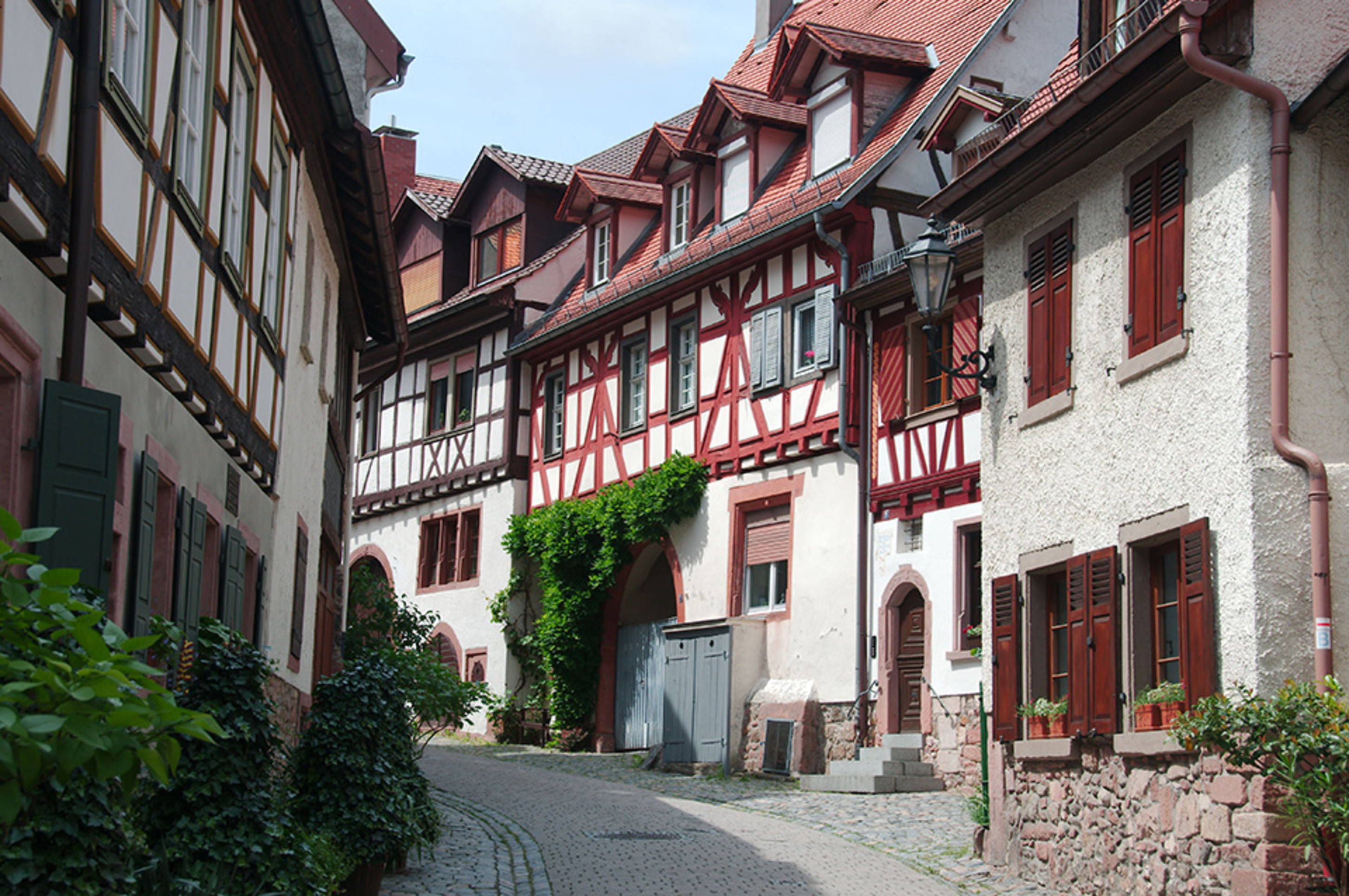 Altbau­sanierung bei RS Elektro- und Gebäudetechnik in Stuttgart